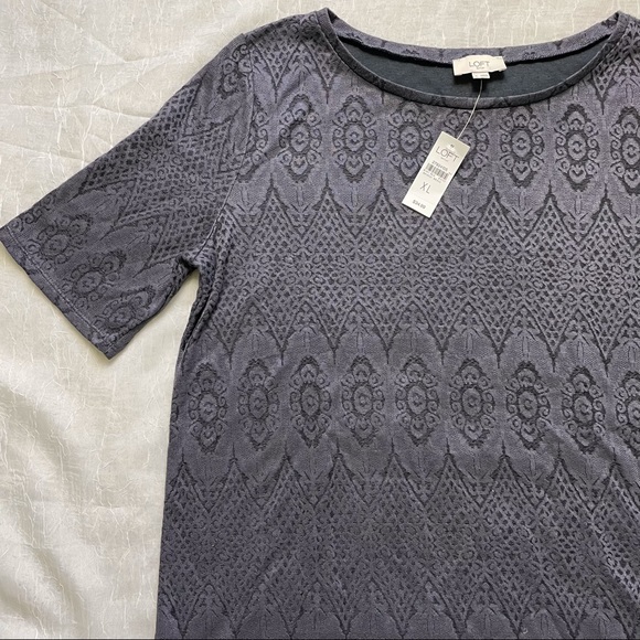 Loft Outlet Grayish Purple Lace Pattern Blouse Short Sleeve Top Women XL NWT $34 - Picture 1 of 5